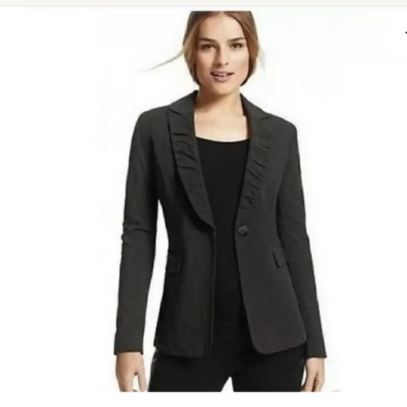 Cabi Pinstriped Fitted Blazer SIze 6 - Picture 11 of 11